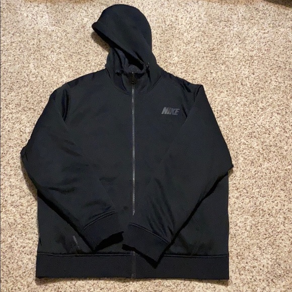 Nike coat - Picture 2 of 5